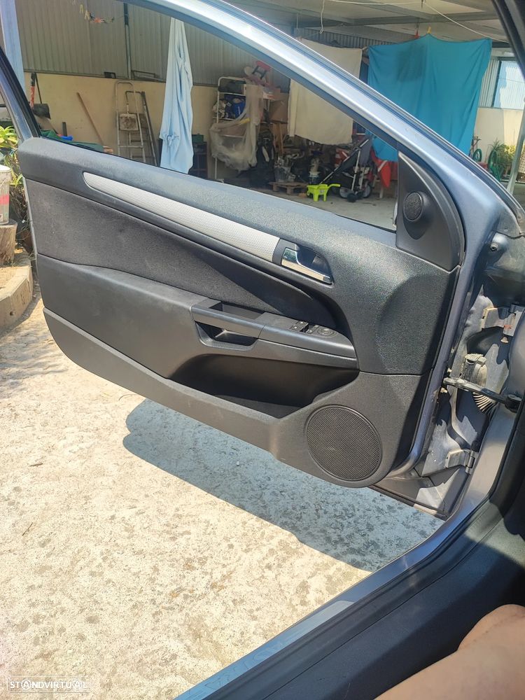 Opel Astra GTC 1.3 CDTI - 7