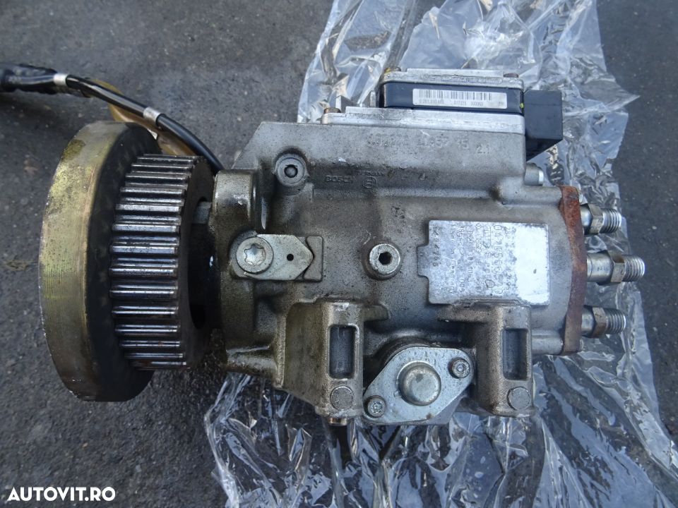 Pompa de inalta presiune Audi A4 2.5 TDI - 1