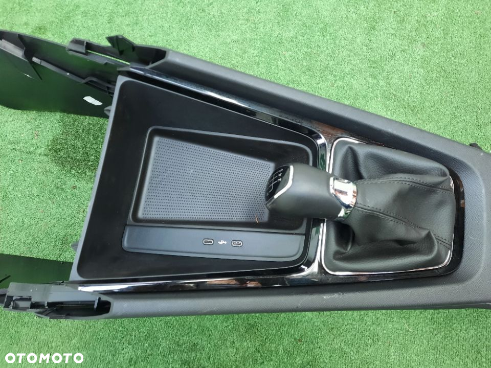SKODA OCTAVIA IV 2020 PRAWY TYL kombi   TAPICERKA DRZWI 5E7867024A  5E8867014A 5E7867023A 5E8867013A - 13