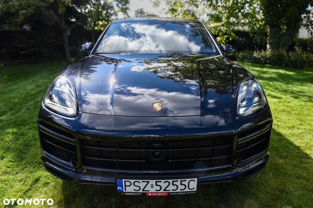 Porsche Cayenne Turbo S E-Hybrid Tiptronic S - 2