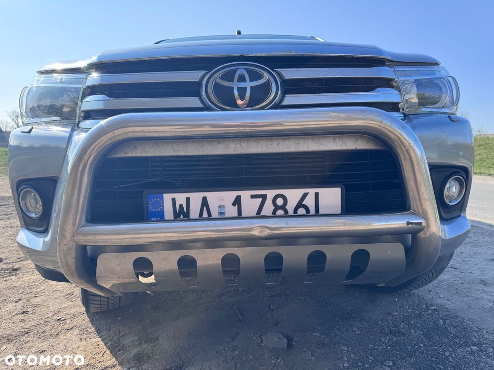 Toyota Hilux 2.4 D-4D Double Cab Selection 4x4 - 11