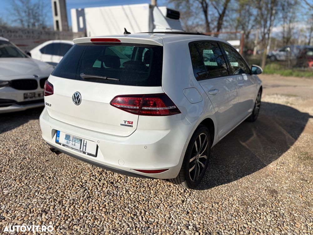 Volkswagen Golf 1.4 TSI BMT Highline - 4