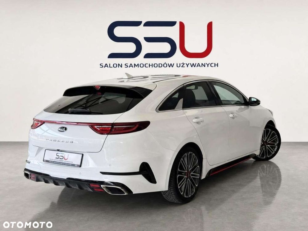 Kia ProCeed - 5