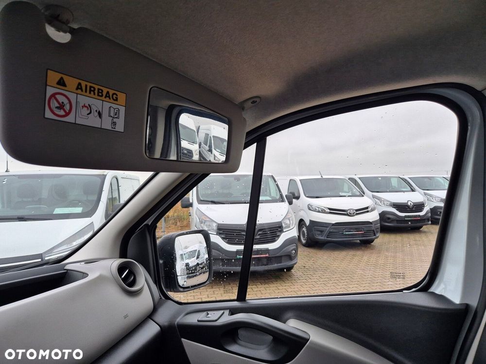 Renault Trafic Long *59999zł NETTO* Brygadówka 6 osób 1,6dCi/120KM - 25