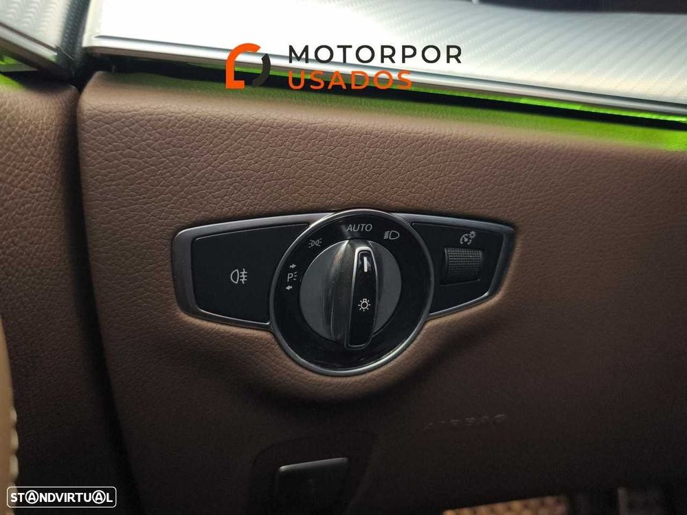 Mercedes-Benz E 300 e Exclusive Line — fotografia 20