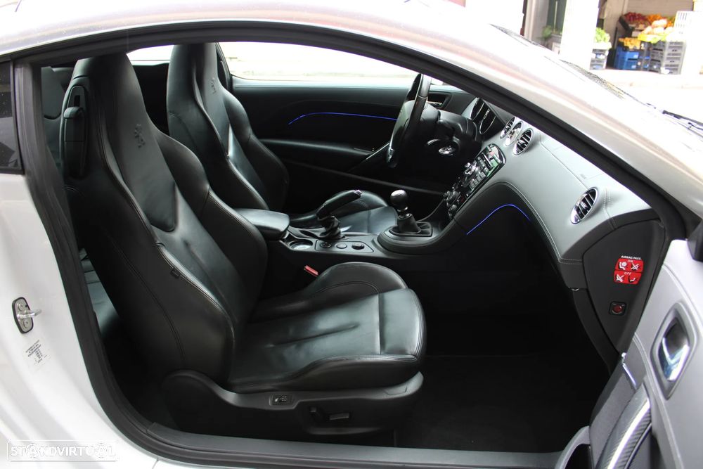 Peugeot RCZ 1.6 200 THP - 29