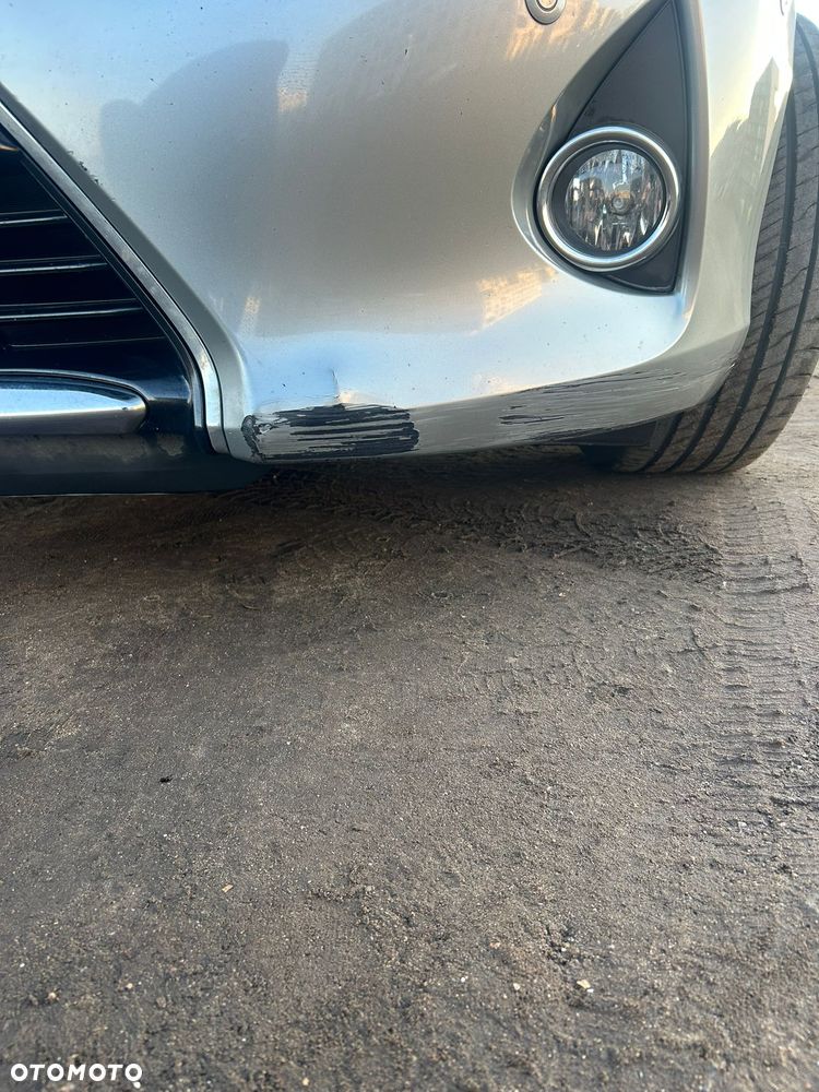 Toyota Auris 1.6 Executive - 14