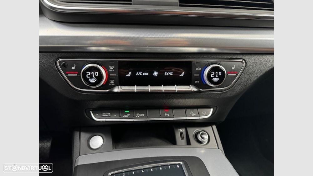 Audi Q5 55 TFSIe quattro S line S tronic - 22