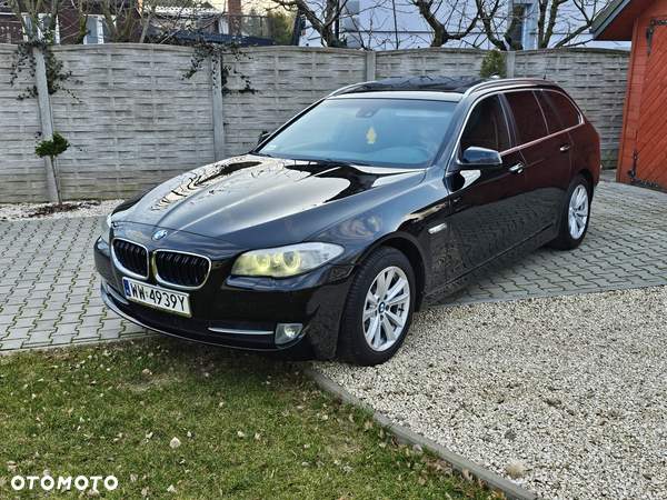 BMW Seria 5 520d Touring Sport-Aut