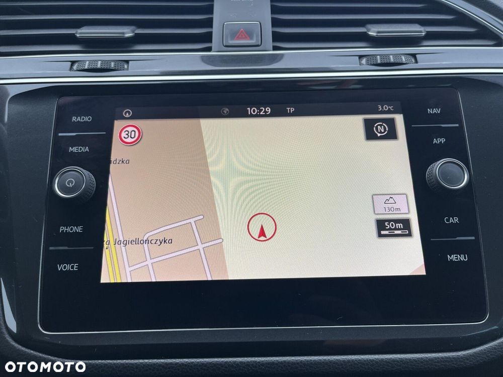 Volkswagen Tiguan - 20