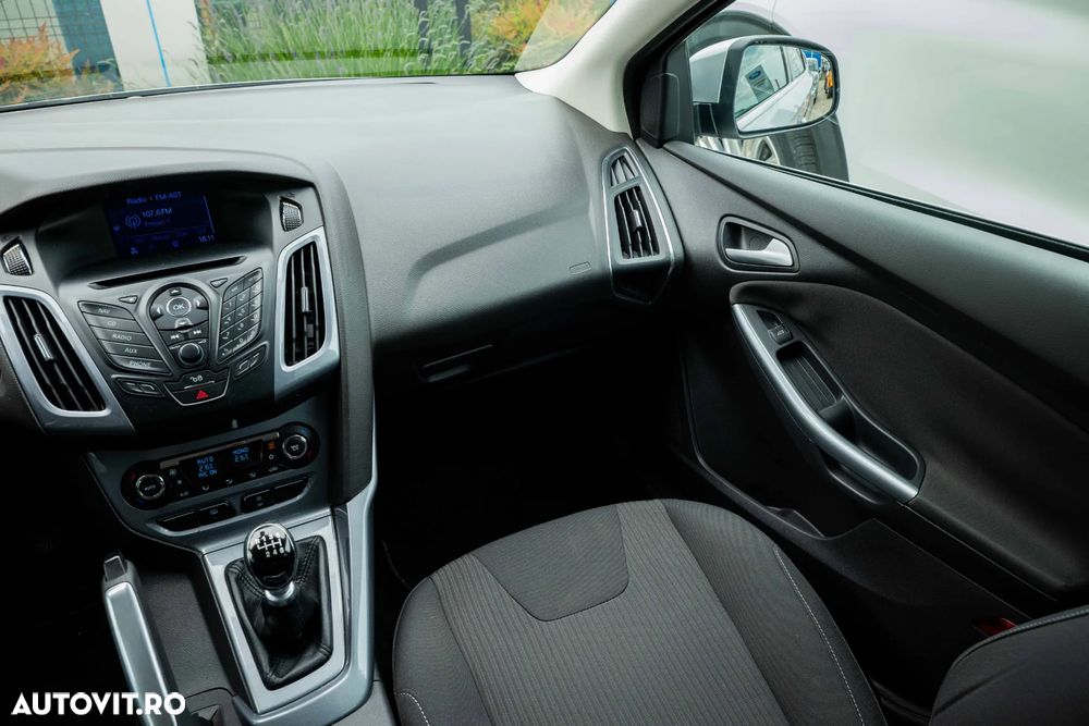Ford Focus 1.6 EcoBoost Start Stop Titanium - 13