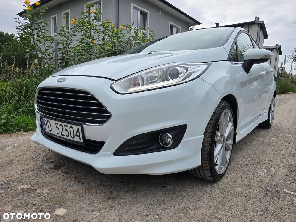 Ford Fiesta 1.0 EcoBoost Titanium - 9
