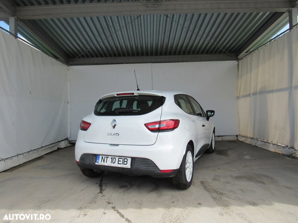 Renault Clio 1.5 dCi 75 Authentique - 9