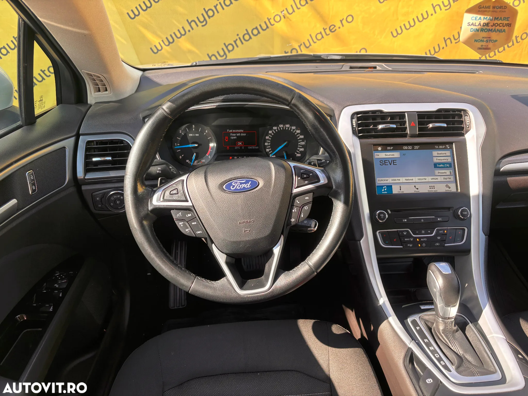 Ford Mondeo 2.0 TDCi Powershift Business - 11