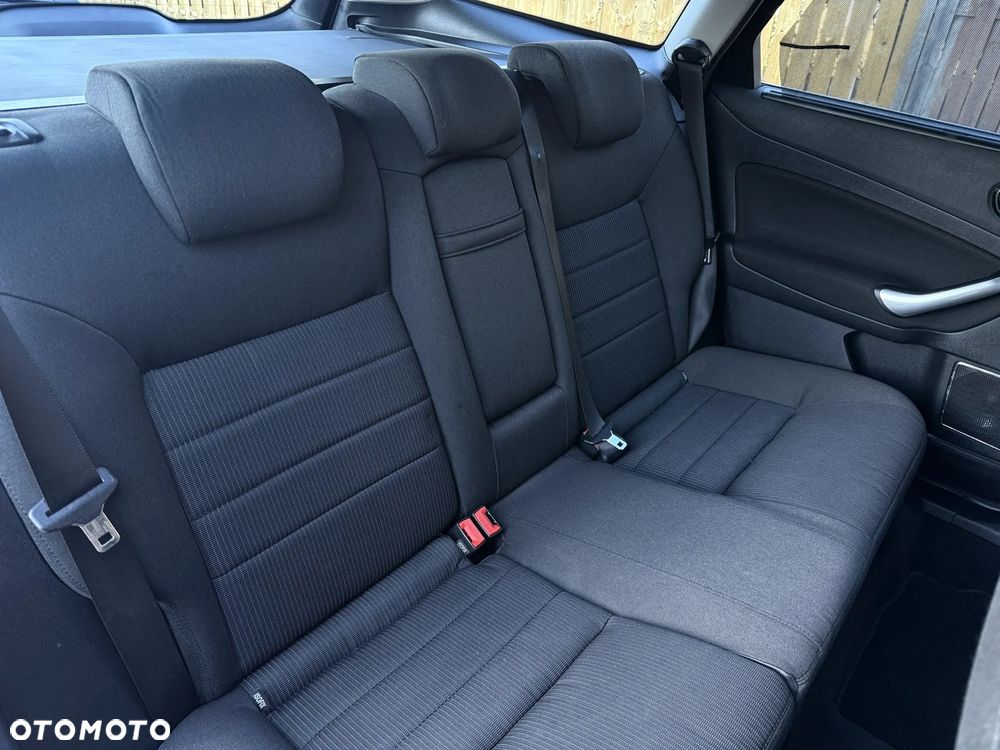 Ford Mondeo 2.0 TDCi Titanium S - 34