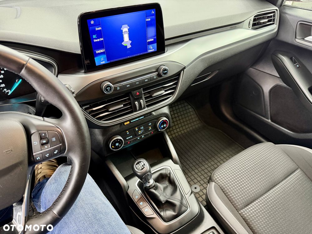 Ford Focus 1.5 EcoBlue STart-Stopp-System TITANIUM - 21