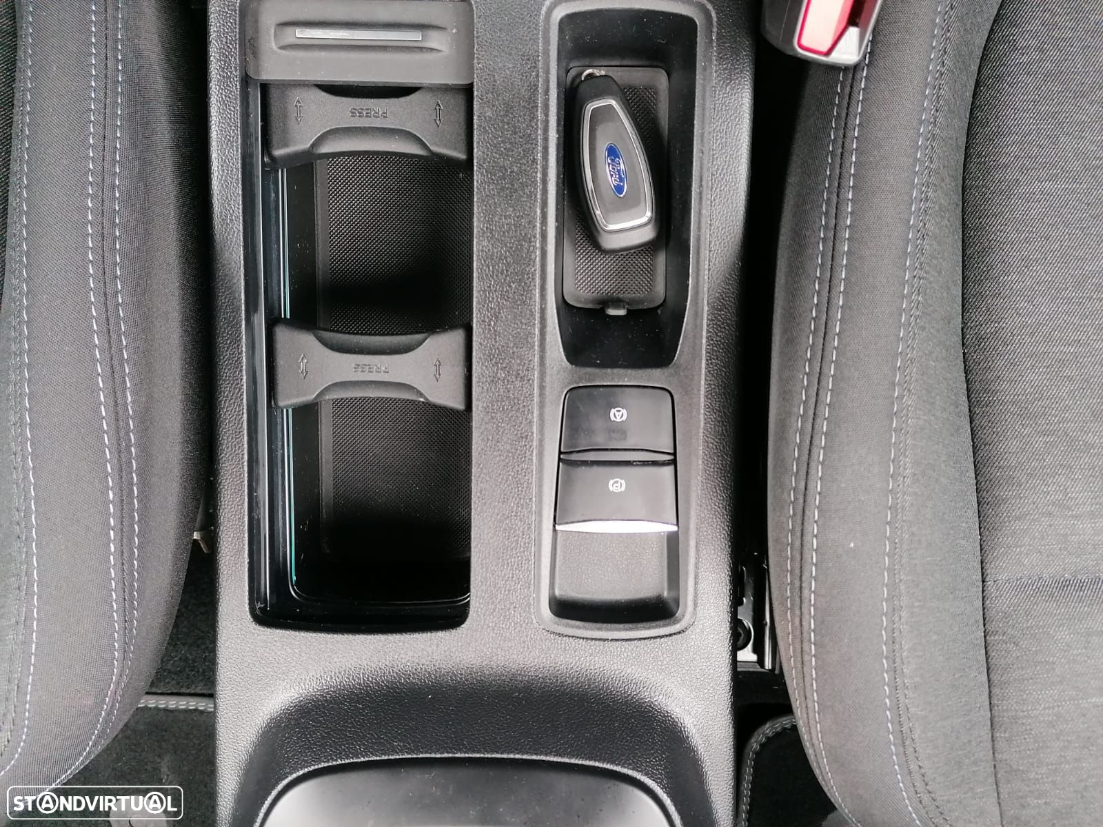Ford Focus 1.0 EcoBoost Active X - 18