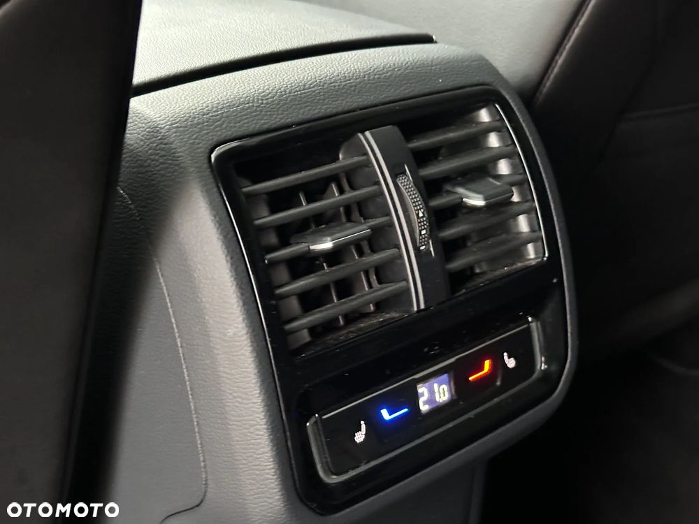 Volkswagen Arteon 2.0 TSI DSG R-Line Edition - 19