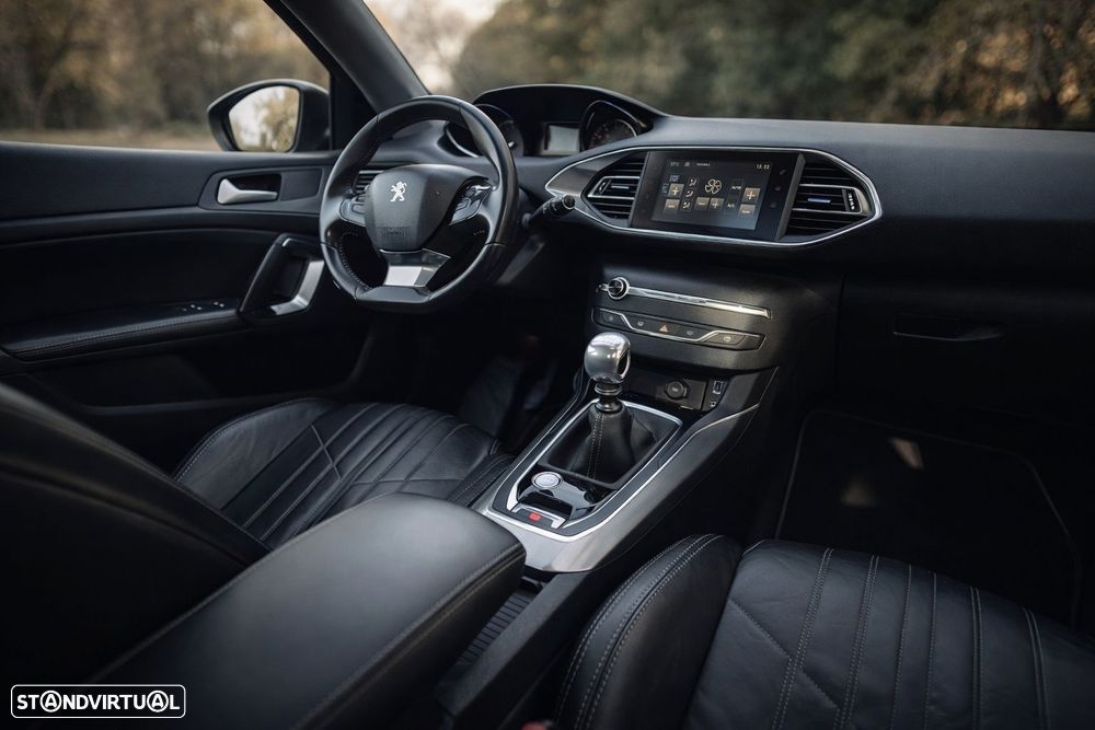 Peugeot 308 SW 1.6 e-HDi Allure J17 - 34