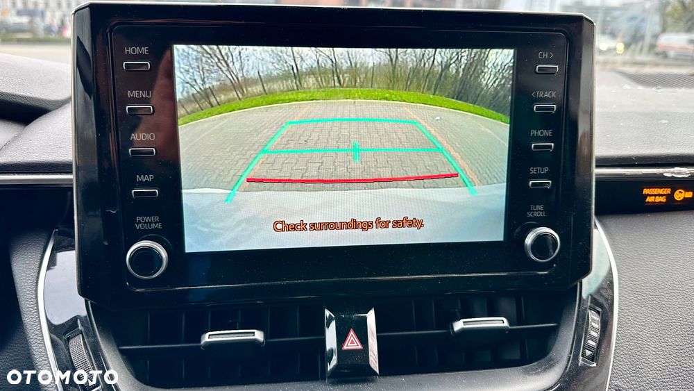 Toyota Corolla 1.8 Comfort - 30