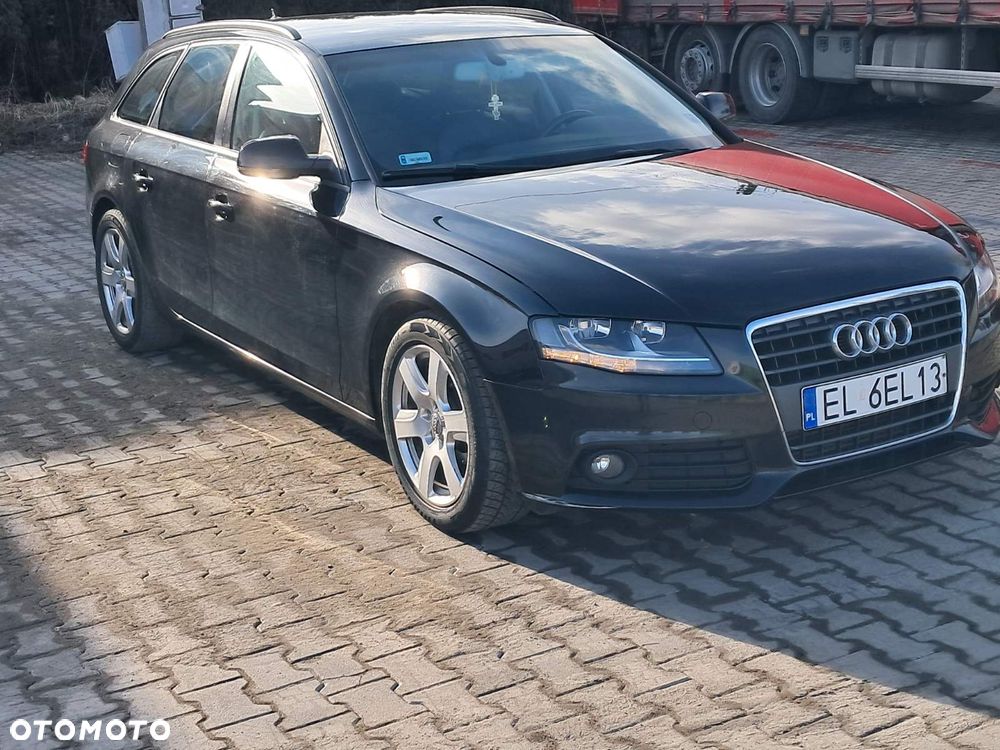 Audi A4 Avant 2.0 TDI DPF Ambition - 4