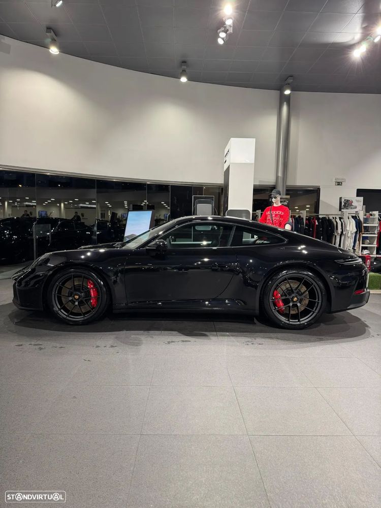 Porsche 911 (992) - 7