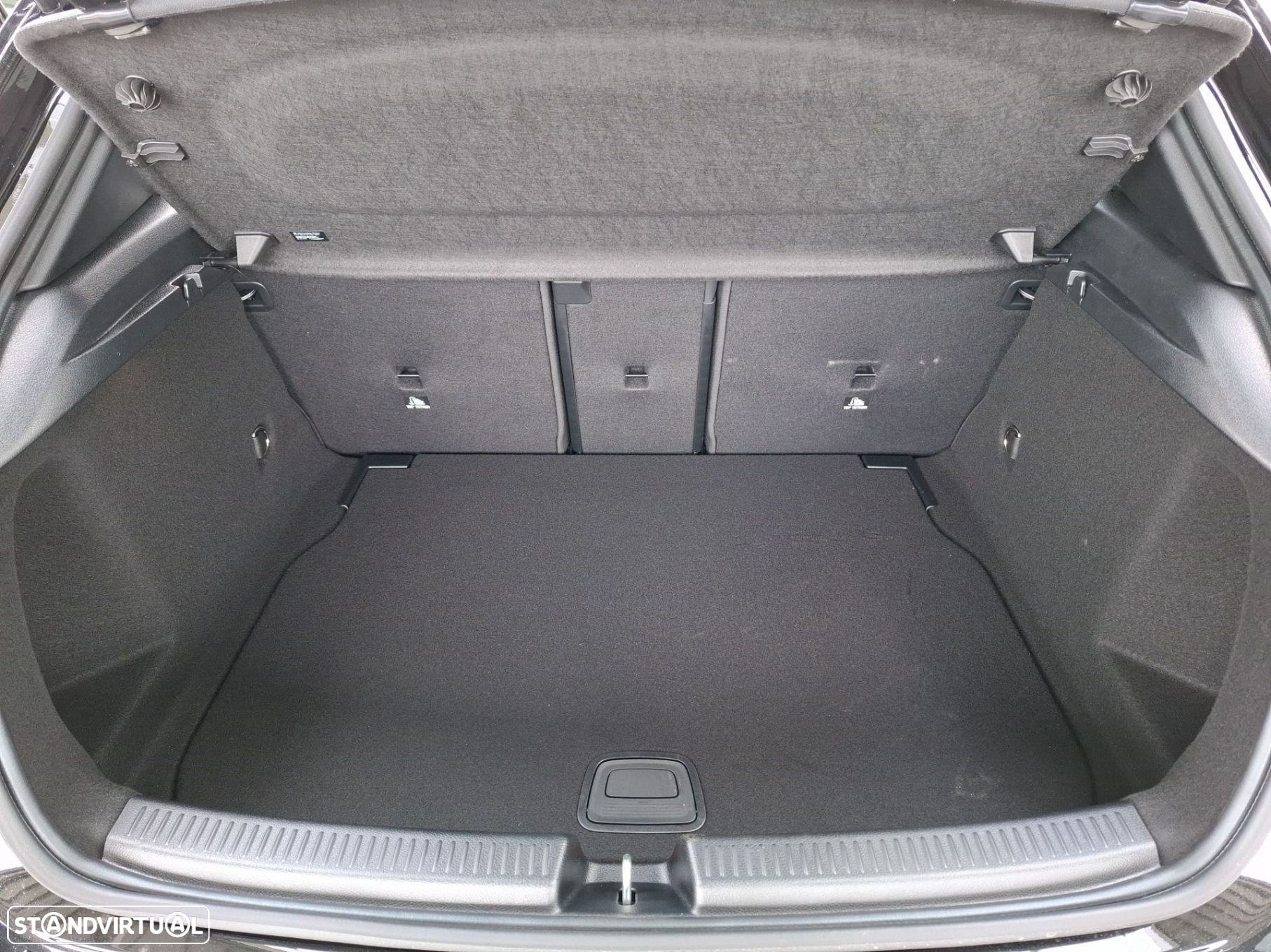 Mercedes-Benz A 180 d - 27