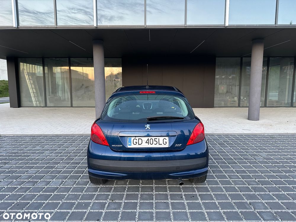 Peugeot 207 1.4 16V Trendy - 6