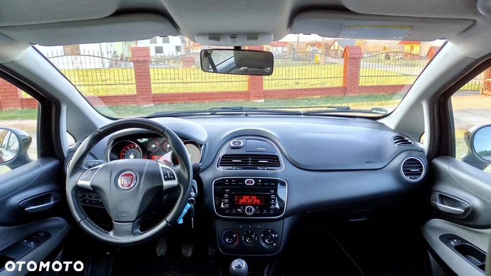 Fiat Punto Evo 1.4 8V Racing - 17