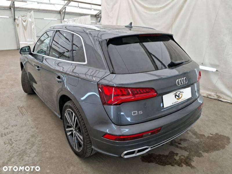 Audi Q5 55 TFSIe quattro S tronic S line business - 5