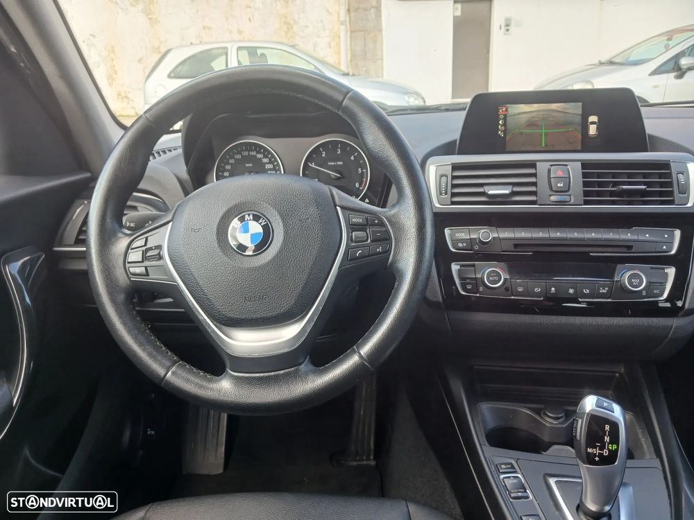 BMW 116 d Aut. Sport Line - 23