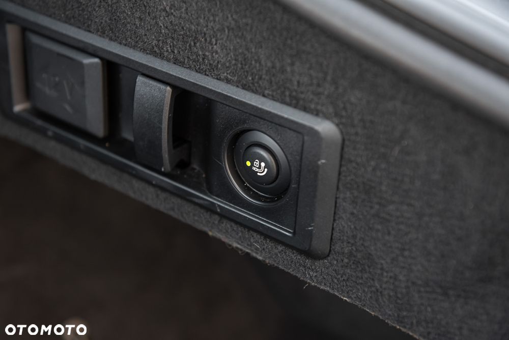 BMW Seria 4 420d xDrive M Sport sport - 33