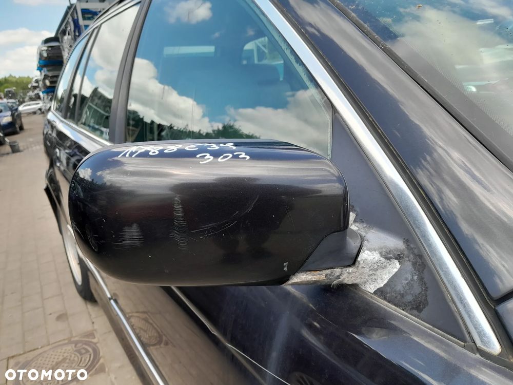 BMW E39 LUSTERKO PRAWE PRZEDNIE PRAWY PRZÓD KOLOR: 303 - 1