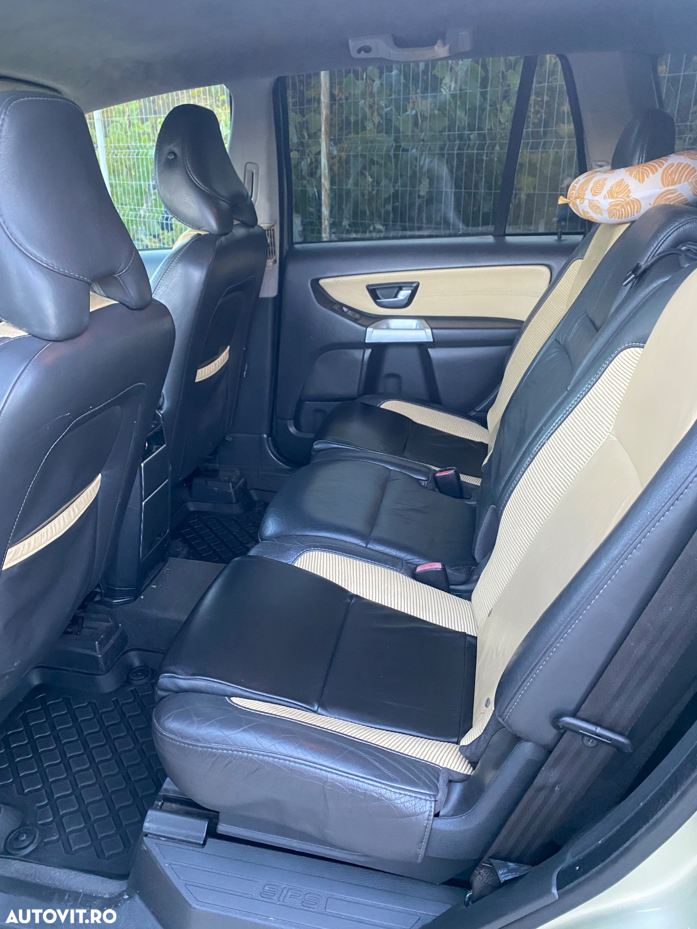 Volvo XC 90 - 16