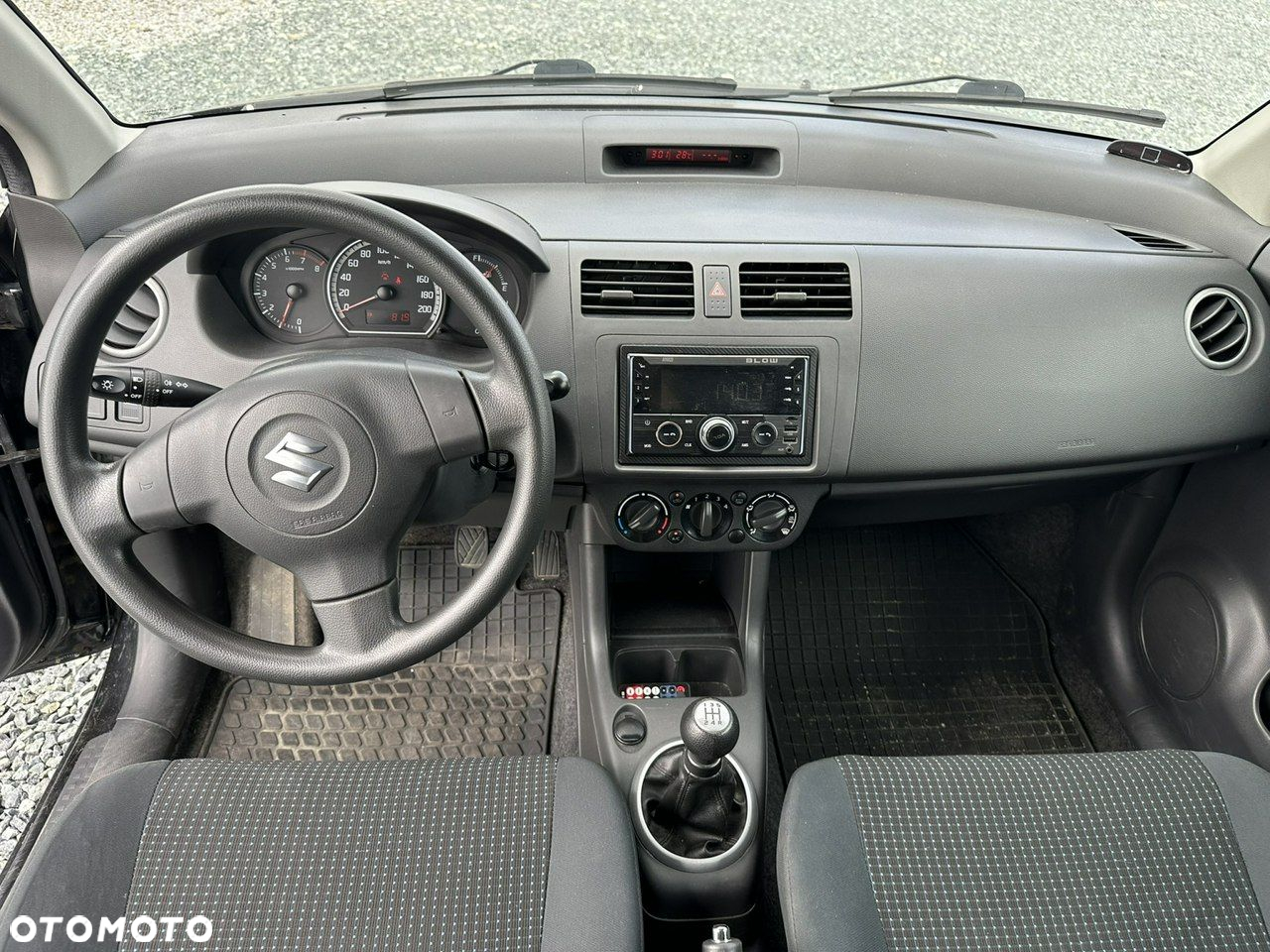 Suzuki Swift 1.3 Classic - 18