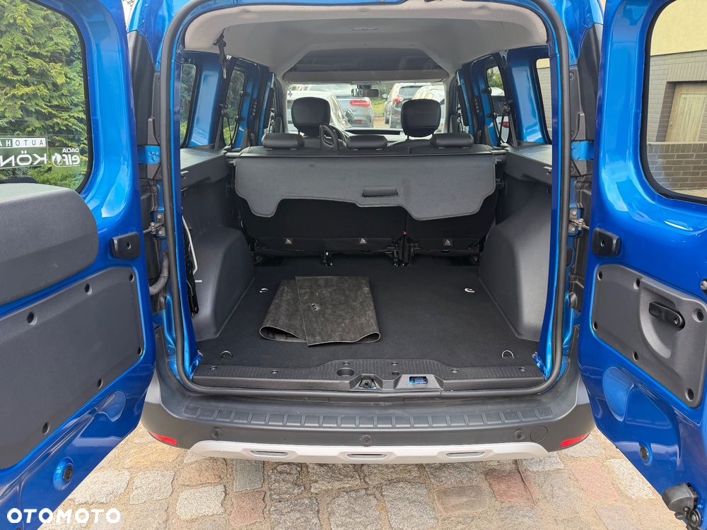 Dacia Dokker TCe 115 Stepway Celebration - 5