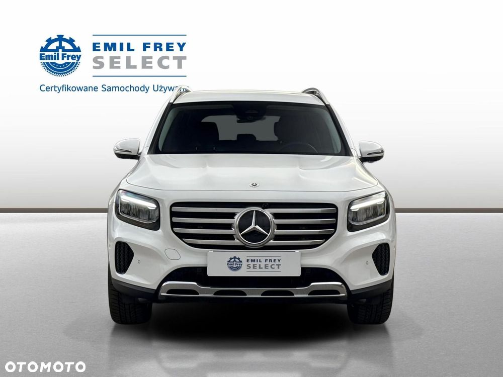 Mercedes-Benz GLB - 10