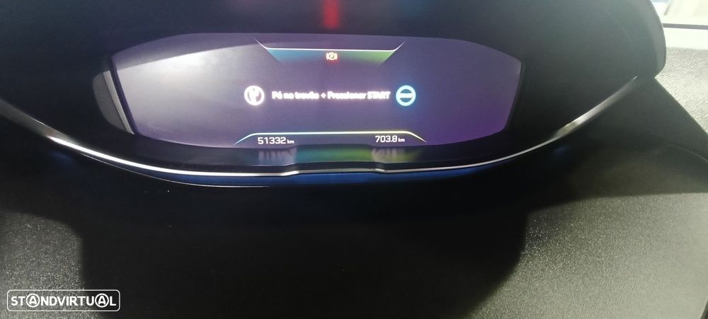 Peugeot 3008 1.6 Hybrid Allure Pack e-EAT8 - 23