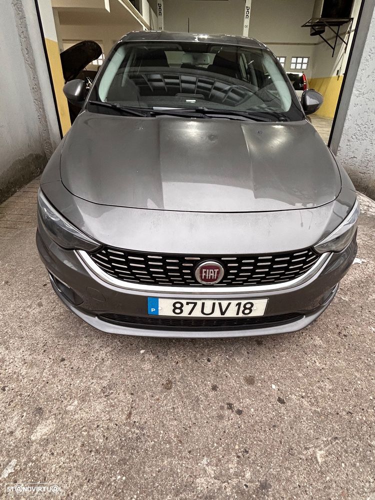 Fiat Tipo 1.3 M-Jet Lounge - 2