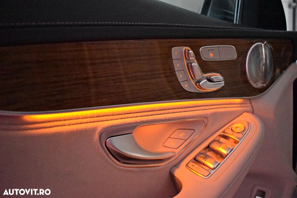 Mercedes-Benz C - 18