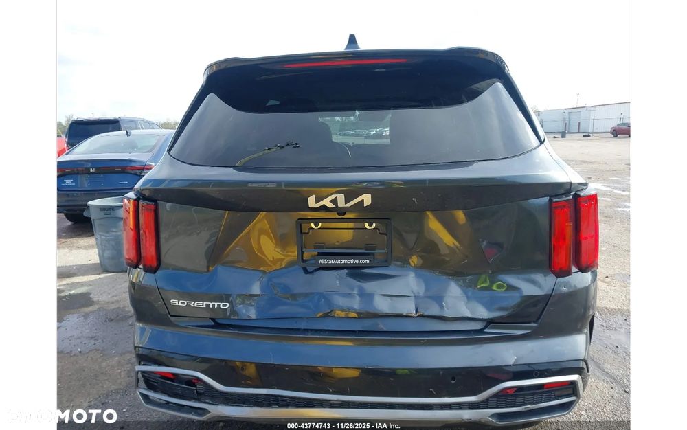 Kia Sorento - 6