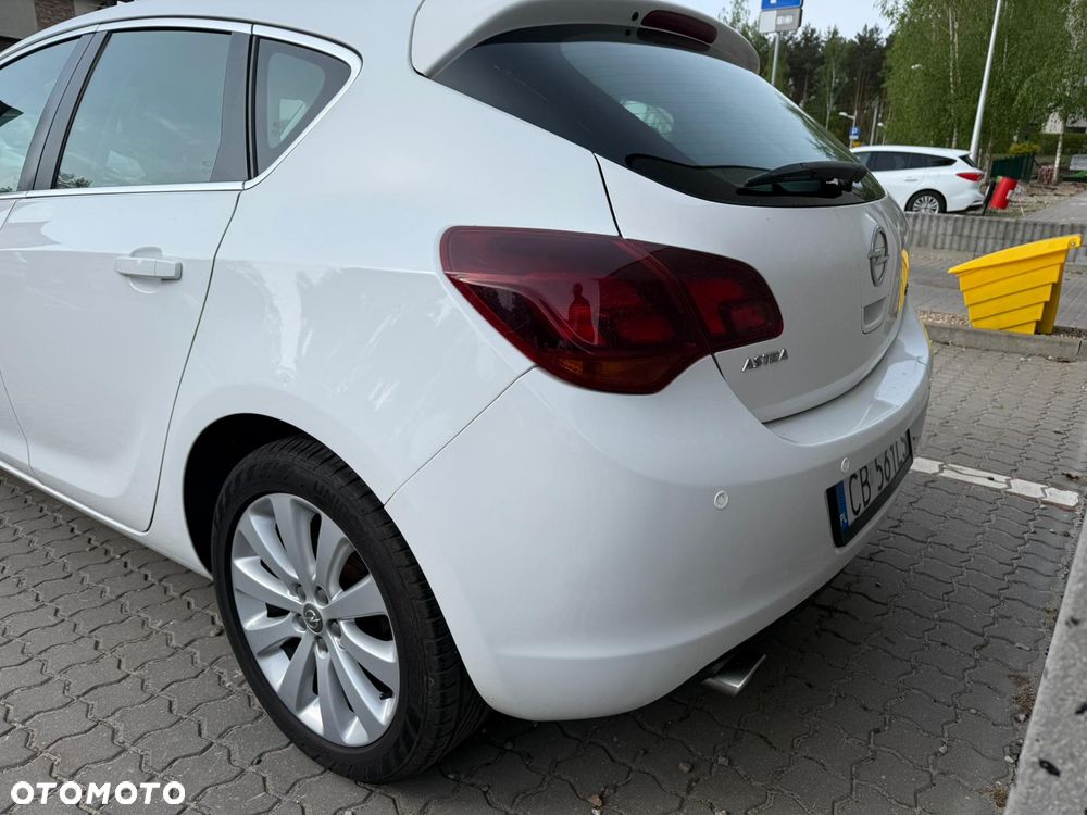 Opel Astra 1.4 T Cosmo - 6