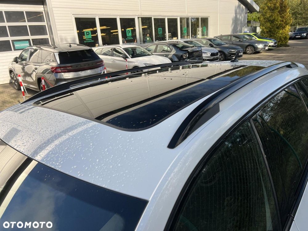 Skoda Superb 2.0 TDI SCR 4x4 Sportline DSG - 9
