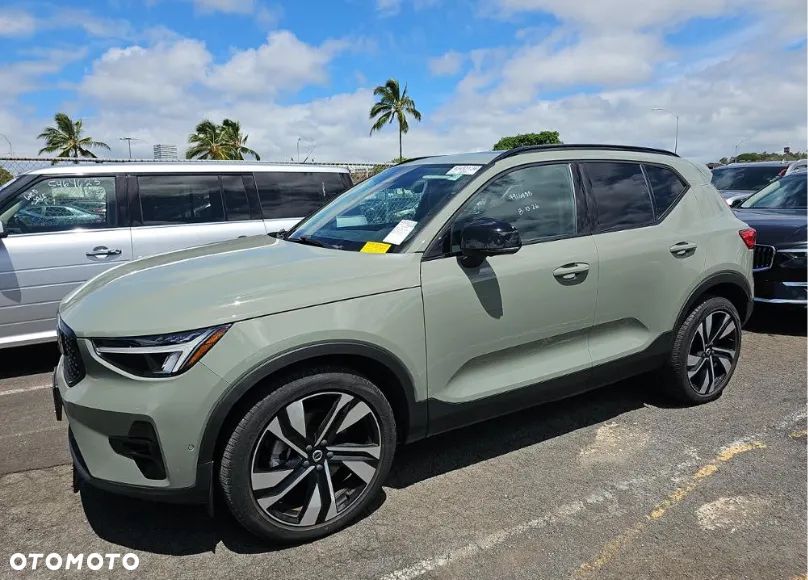 Volvo XC 40 B5 B AWD Ultimate Dark - 1