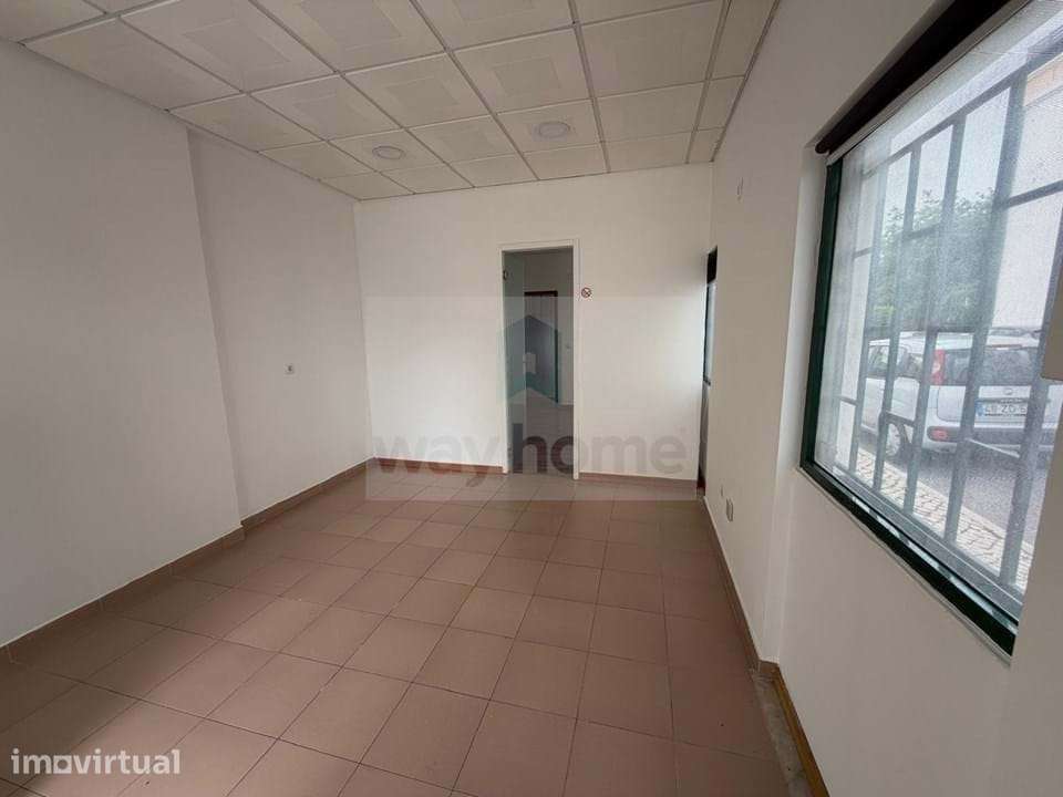 Espaço comercial | Venda | Outeiro de Polima | São Domingos de Rana - Grande imagem: 5/12