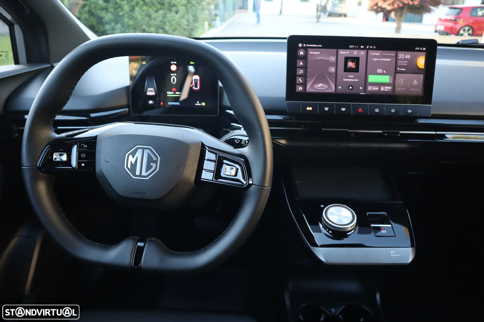 MG MG4 64 kWh Luxury - 26