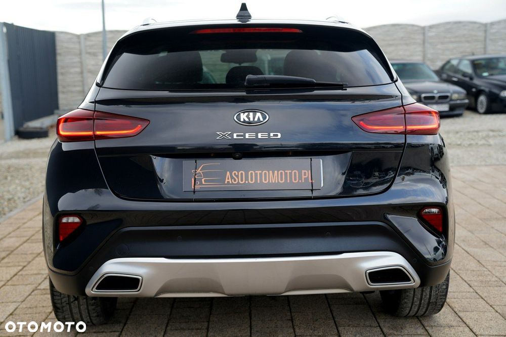 Kia XCeed - 11