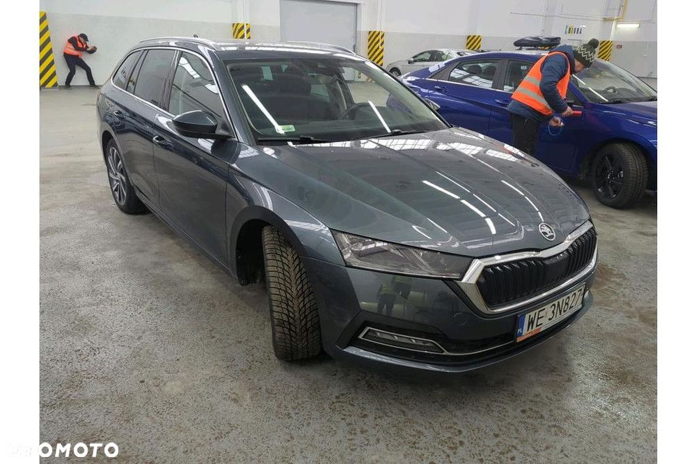 Skoda Octavia - 4