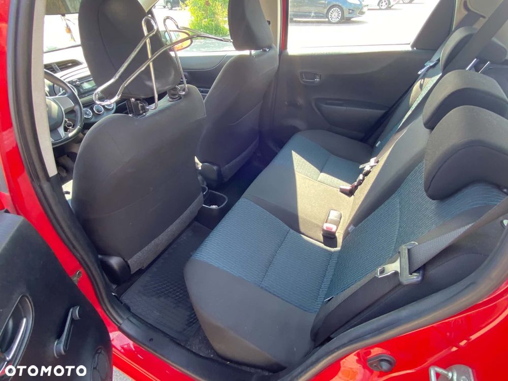 Toyota Yaris 1.4 D-4D Prestige - 13
