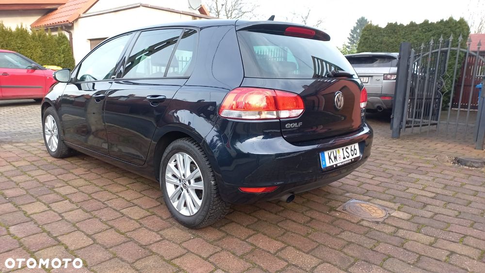 Volkswagen Golf 1.6 TDI DPF BlueMotion Technology Style - 4